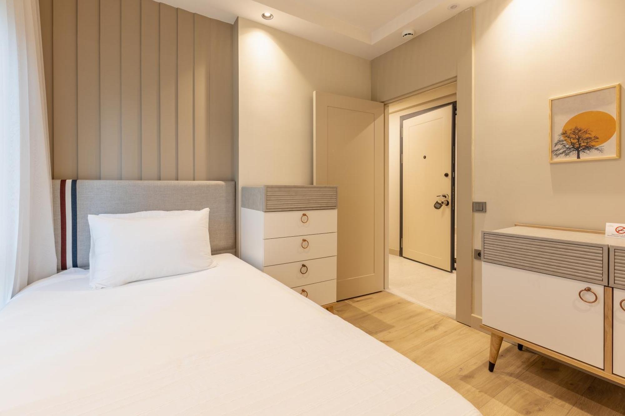 Los Suites Apartament *